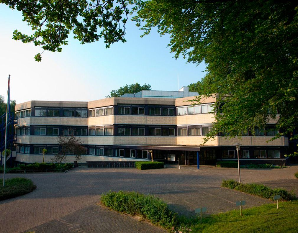 Kantoorpand gelegen aan het Engelserf 35 te Harderwijk